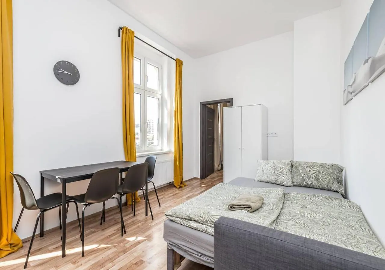Crimson Charm Apartment Prague